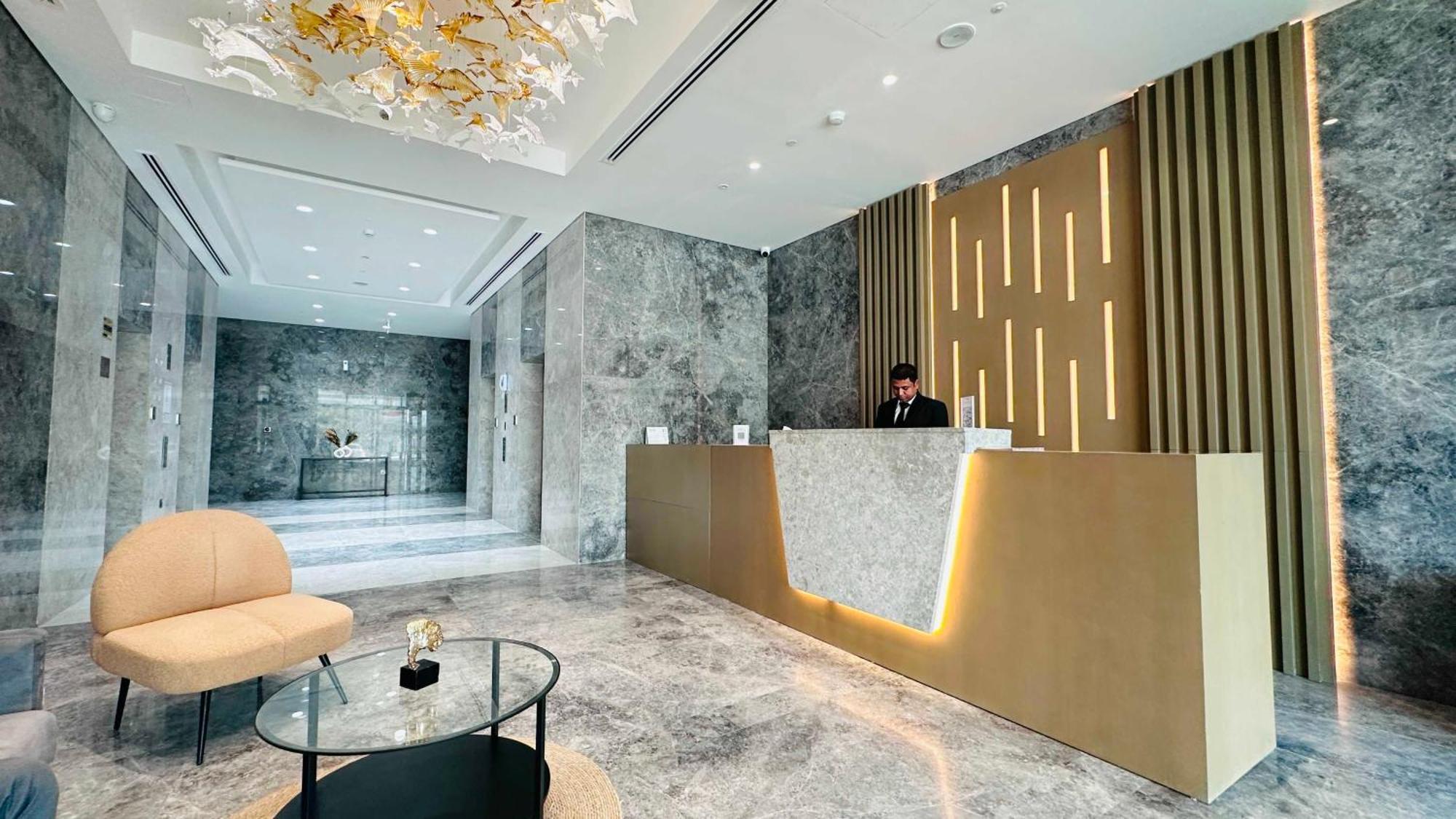 Sunday Sheikh Zayed Road Concord Tower By Belvilla Dubai Exterior photo